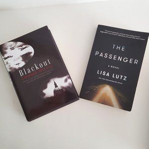 Blackout by Connie Willis(HC), The Passenger by Lisa Lutz (PB) Lot of 2 …